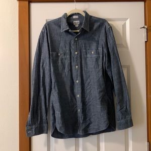 J Crew Mens Denim button down shirt size Medium. Tailored fit
